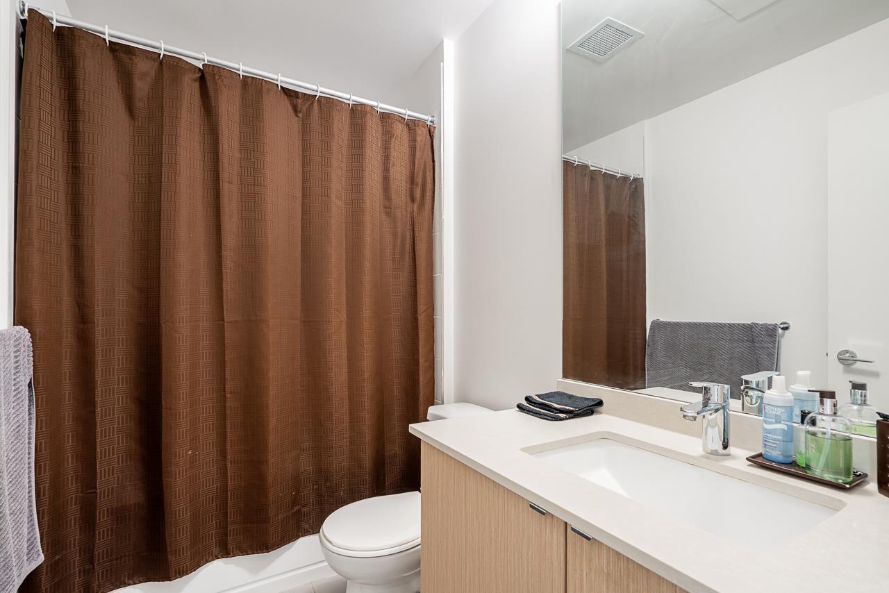 303 19567 64 Avenue, Surrey, British Columbia  V3S 7H8 - Photo 14 - R3113747