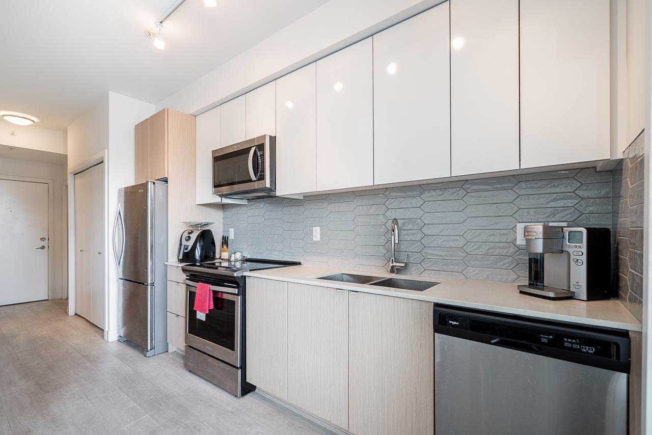 303 19567 64 Avenue, Surrey, British Columbia  V3S 7H8 - Photo 5 - R3113747