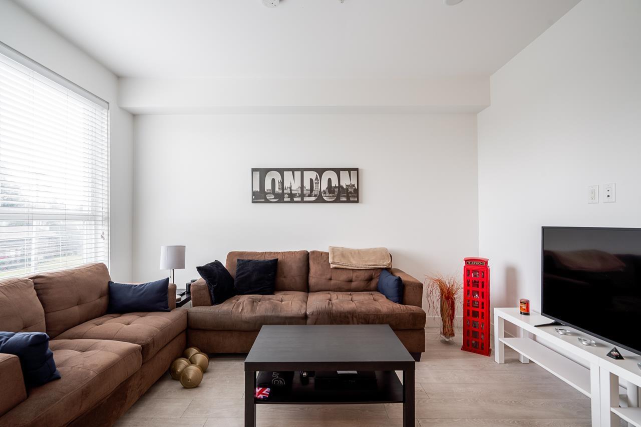 303 19567 64 Avenue, Surrey, British Columbia  V3S 7H8 - Photo 8 - R3113747