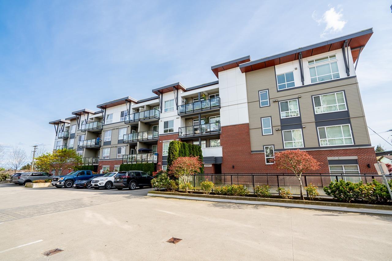 303 19567 64 AVENUE, Surrey, British Columbia