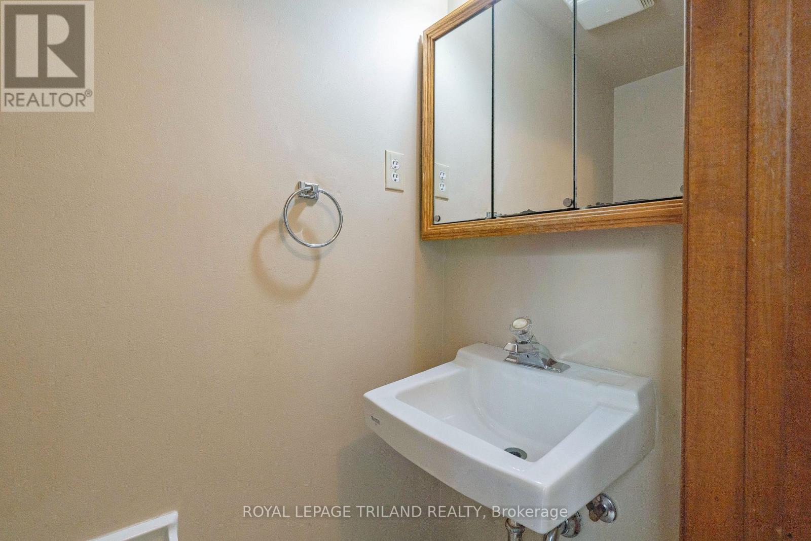 222 - 230 Clarke Road, London East, Ontario  N5W 5P8 - Photo 9 - X13026670