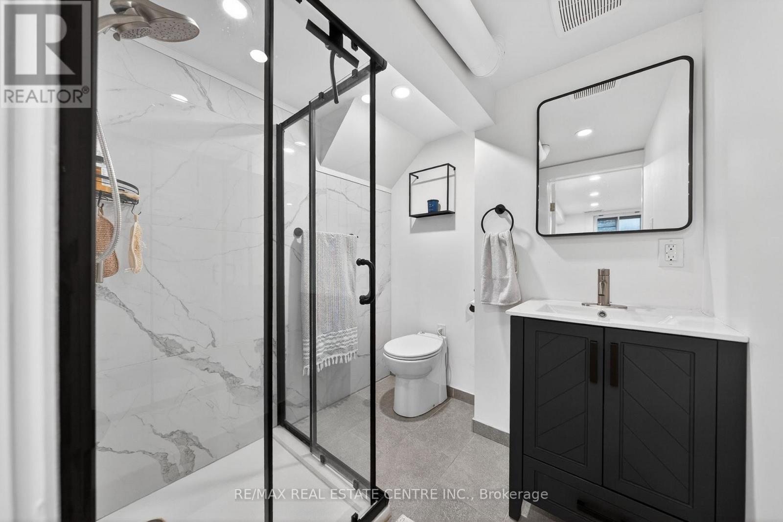 282 Park Street, Kitchener, Ontario  N2G 1N1 - Photo 37 - X13026712