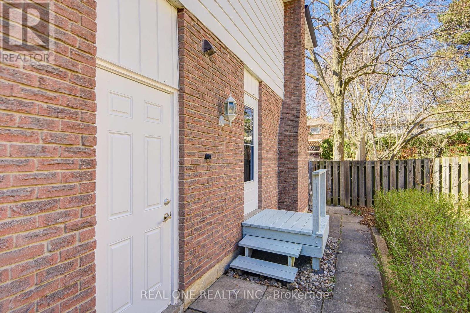 14 Brookfield Court, Markham, Ontario  L3P 2W9 - Photo 46 - N13025736