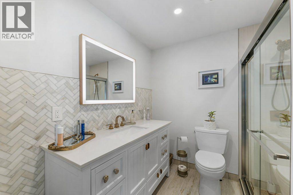 528 Rocky Vista Gardens NW, Calgary, Alberta  T3G 0B7 - Photo 33 - A2302763