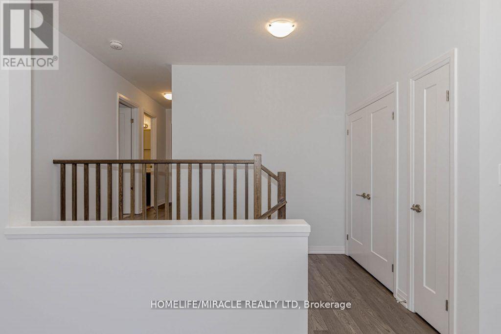 223 Rockledge Drive, Hamilton, Ontario  L0R 1P0 - Photo 13 - X12972816