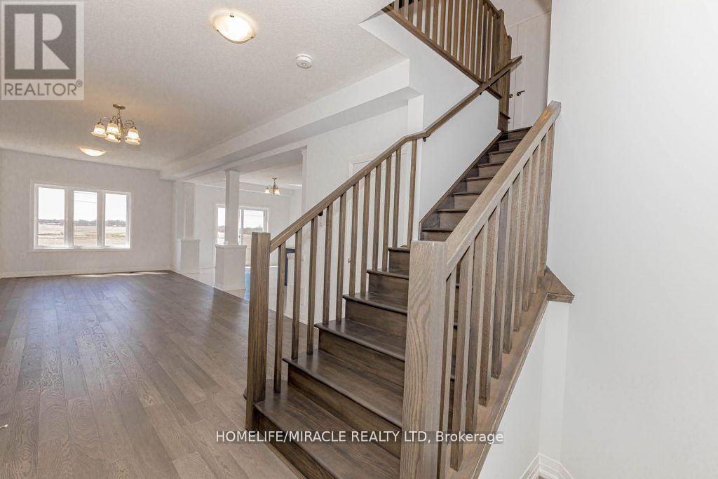 223 Rockledge Drive, Hamilton, Ontario  L0R 1P0 - Photo 3 - X12972816