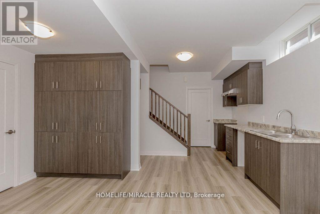 223 Rockledge Drive, Hamilton, Ontario  L0R 1P0 - Photo 28 - X12972816