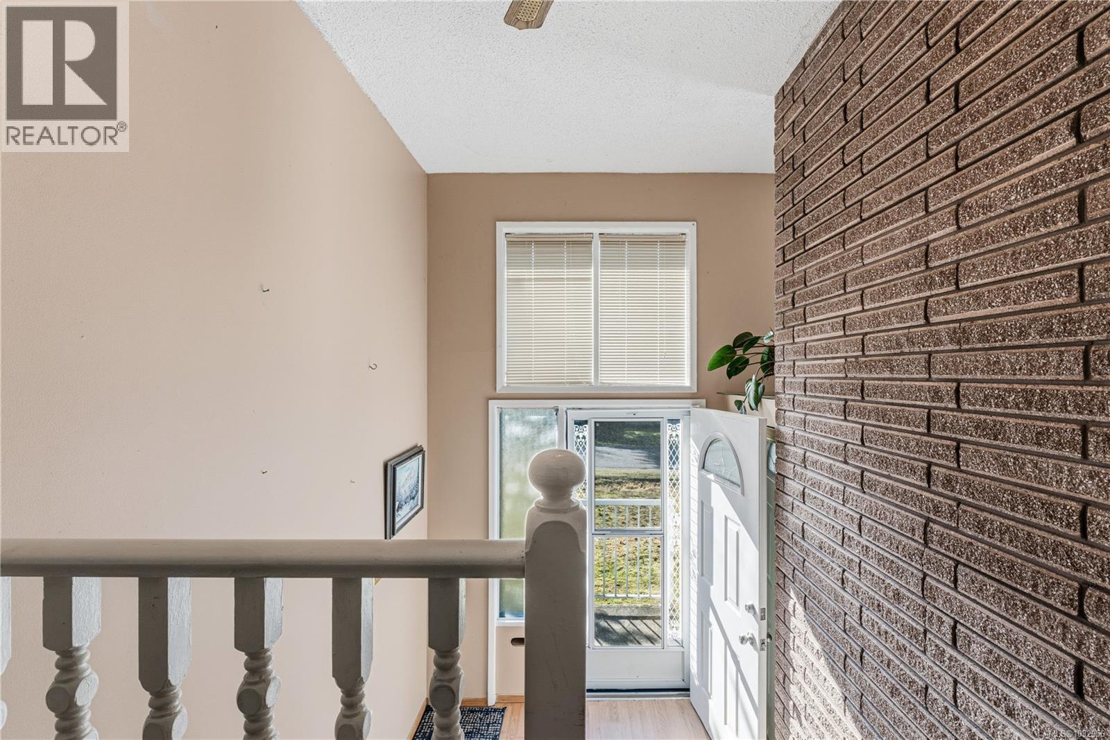 5640 Arnhem Terr, Nanaimo, British Columbia  V9T 2M3 - Photo 3 - 1032956