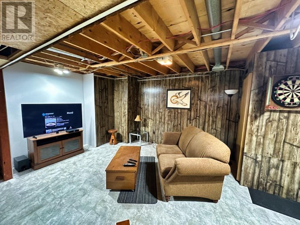 151 Essex Court, Thunder Bay, Ontario  P7A 7N4 - Photo 29 - TB2600763