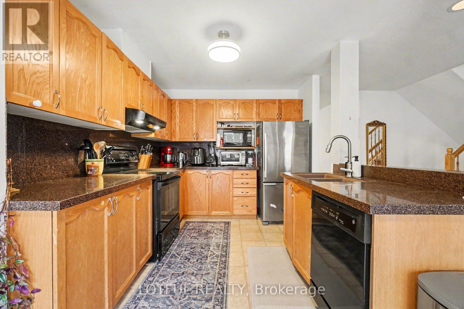 3 Collington Street, Ottawa, Ontario  K2G 6X5 - Photo 10 - X13026738