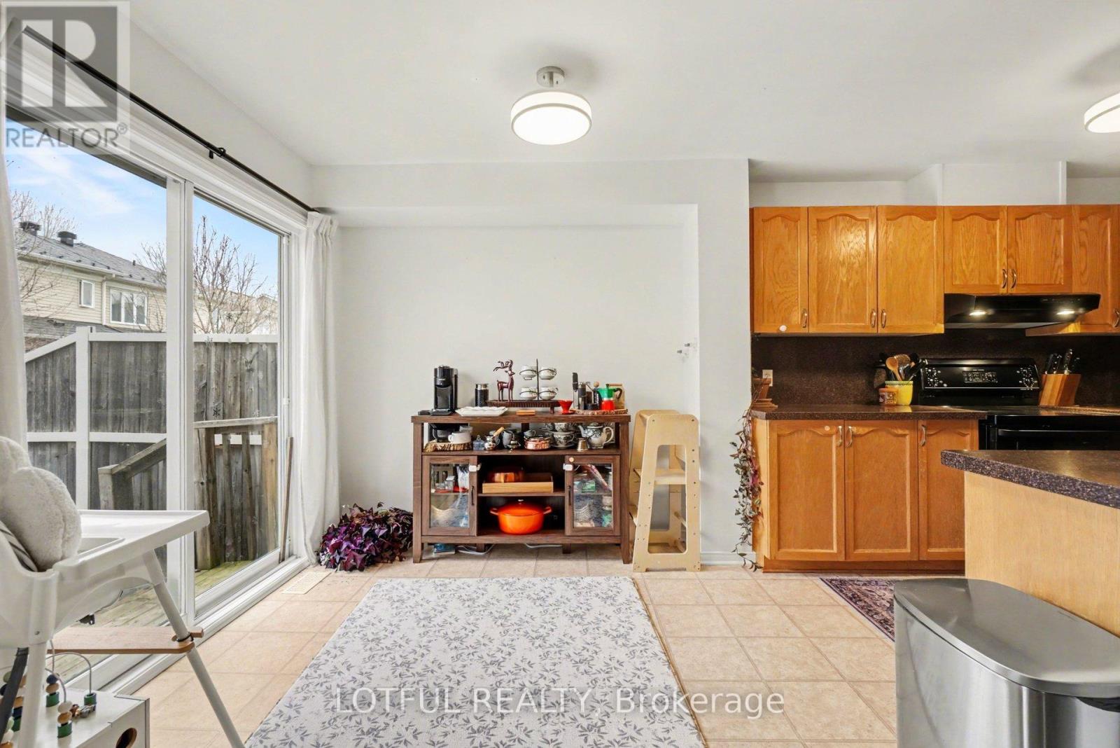 3 Collington Street, Ottawa, Ontario  K2G 6X5 - Photo 9 - X13026738