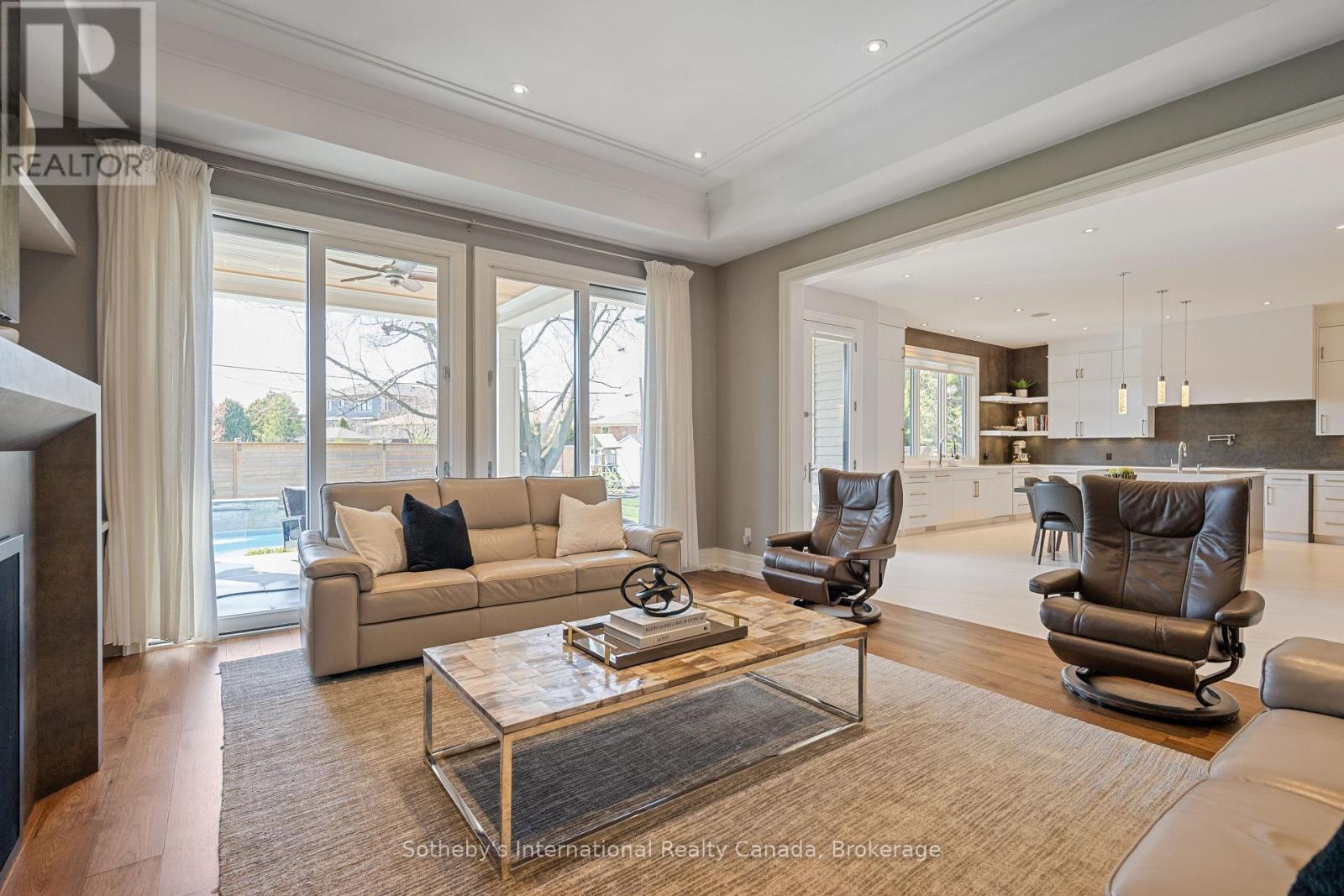 382 Sandhurst Drive, Oakville, Ontario  L6L 3L3 - Photo 13 - W13026790