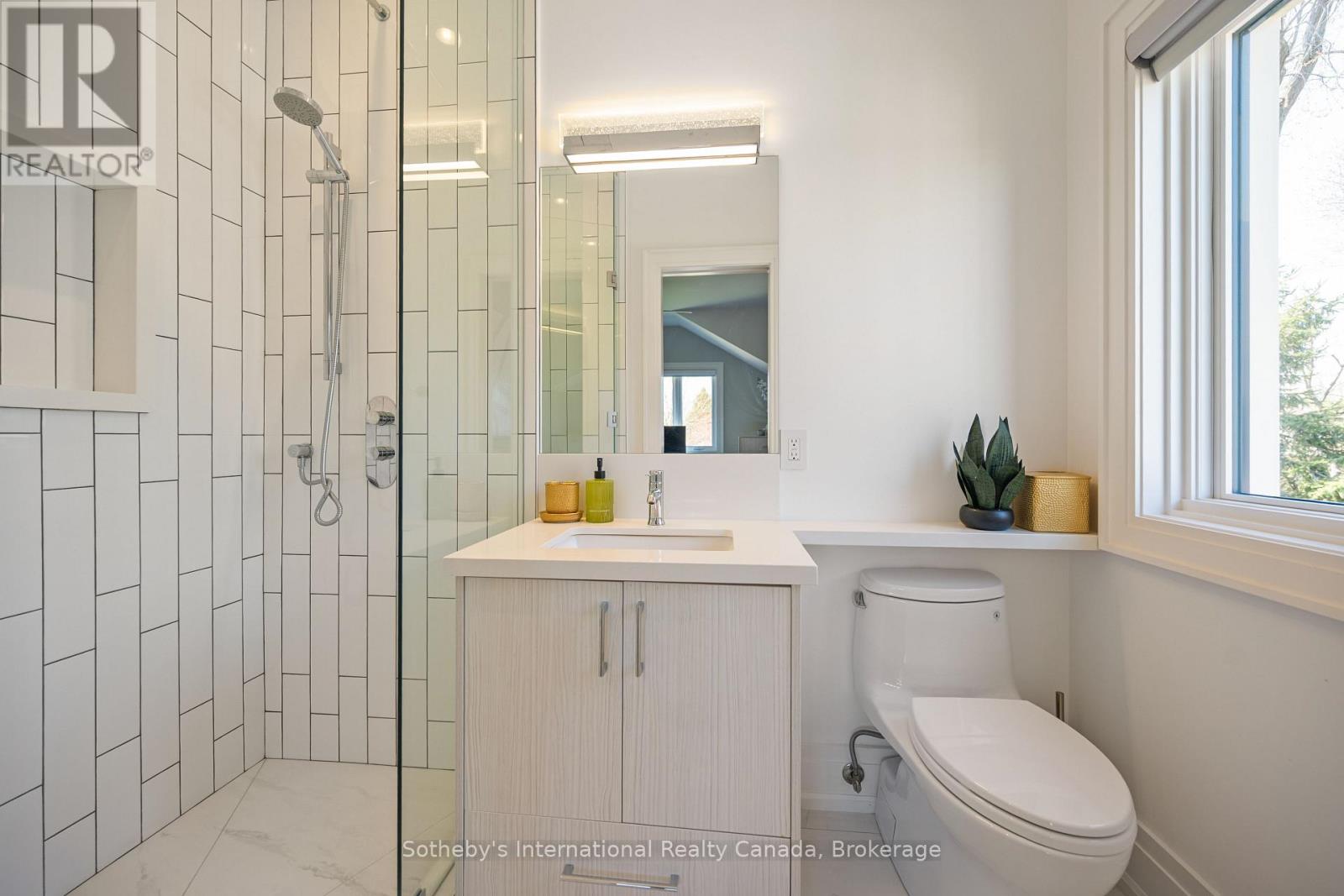 382 Sandhurst Drive, Oakville, Ontario  L6L 3L3 - Photo 27 - W13026790