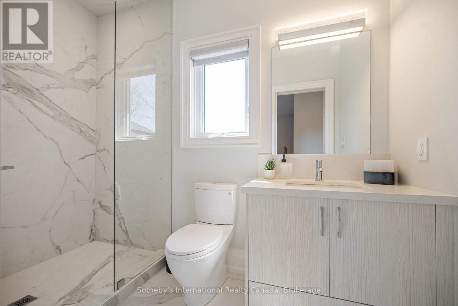 382 Sandhurst Drive, Oakville, Ontario  L6L 3L3 - Photo 31 - W13026790