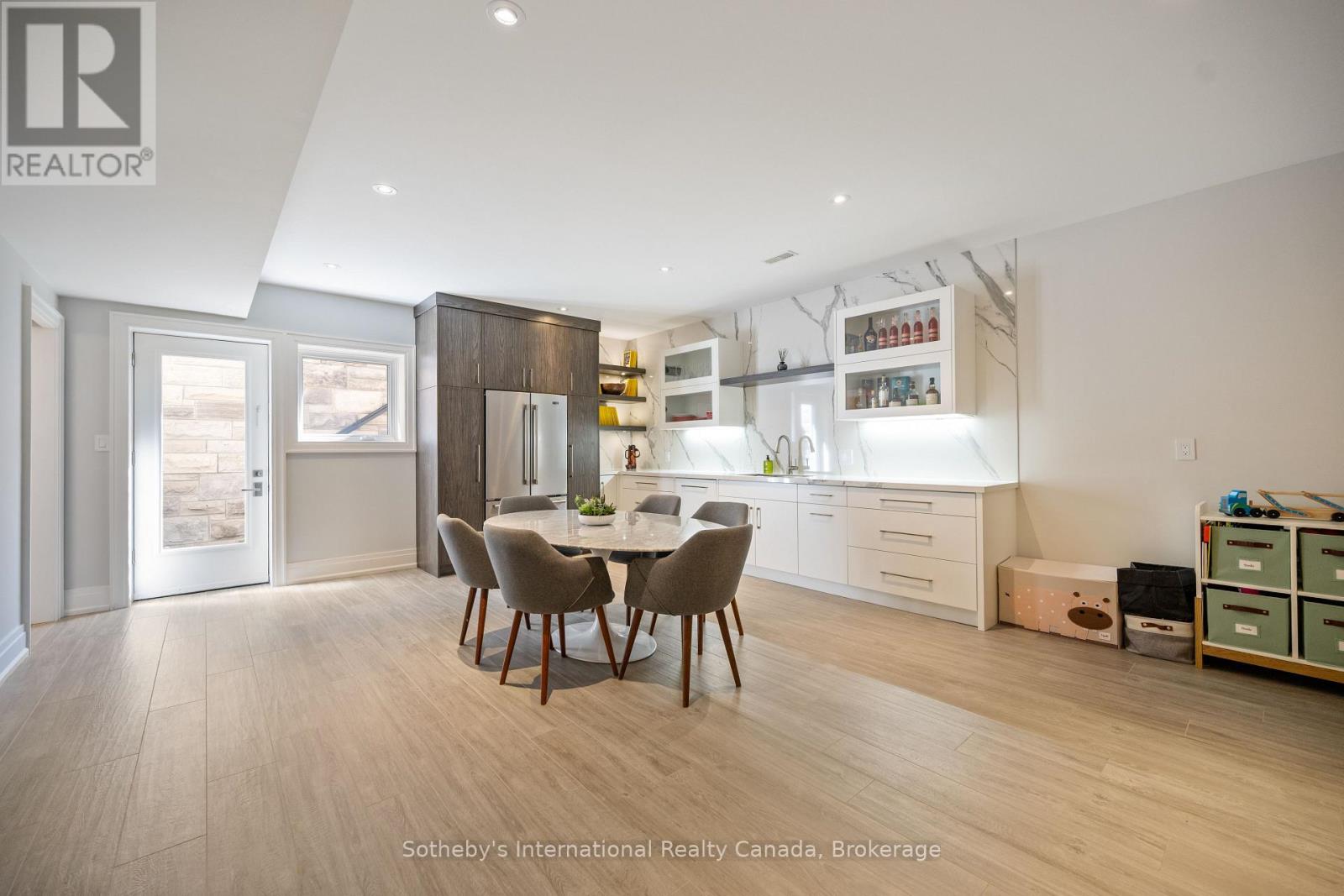 382 Sandhurst Drive, Oakville, Ontario  L6L 3L3 - Photo 33 - W13026790