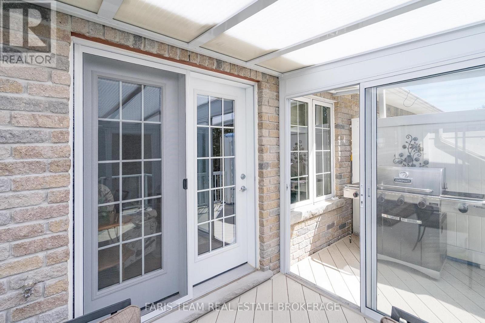 189 Greenway Drive, Wasaga Beach, Ontario  L9Z 0E6 - Photo 26 - S12802252