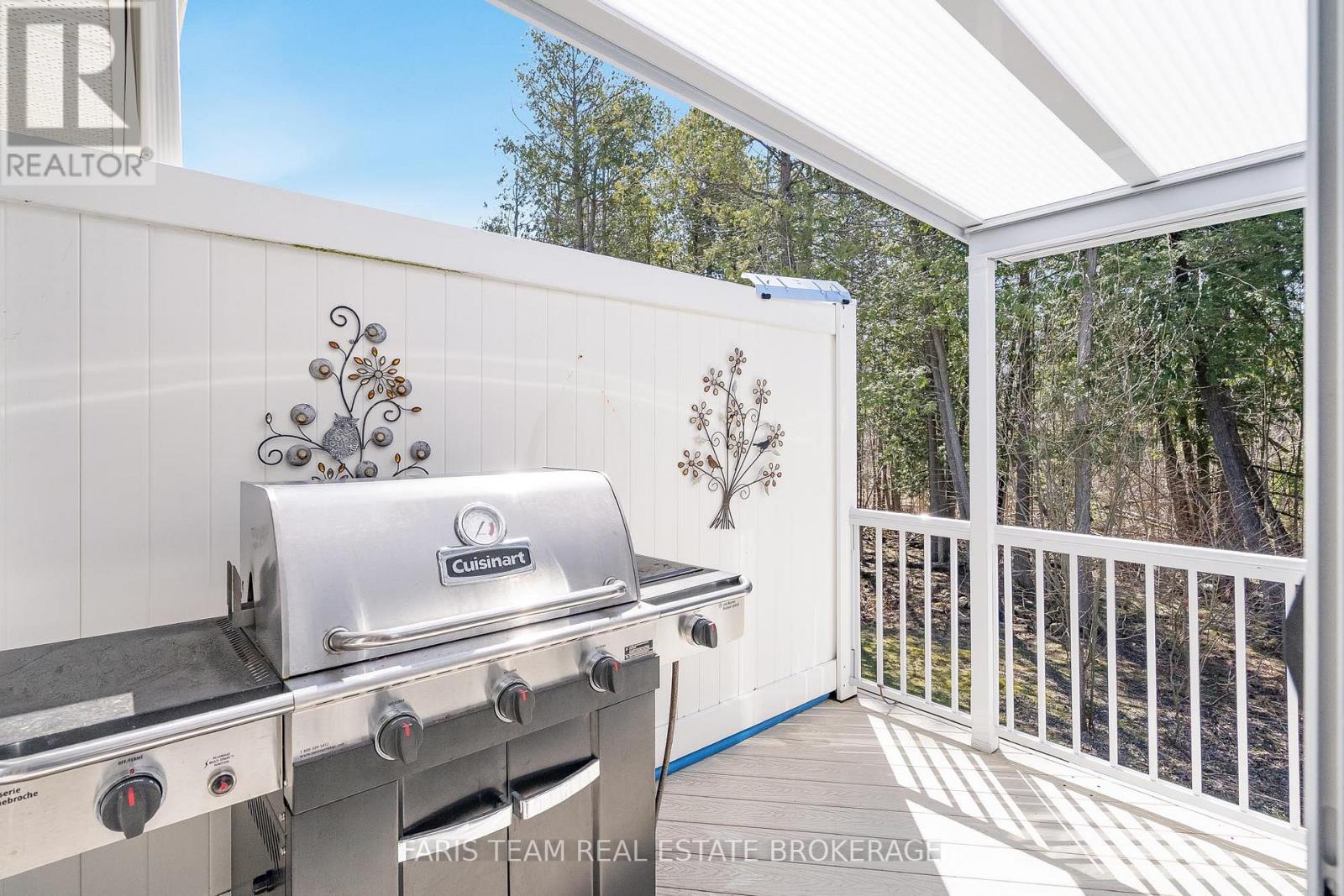 189 Greenway Drive, Wasaga Beach, Ontario  L9Z 0E6 - Photo 27 - S12802252