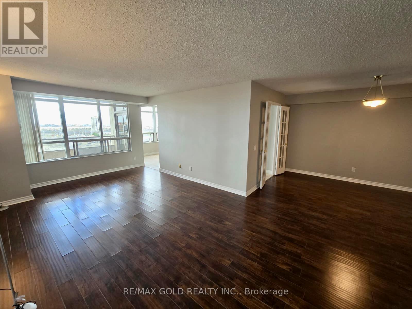 1505 - 35 Kingsbridge Garden Circle, Mississauga, Ontario  L5R 1B8 - Photo 9 - W13026438