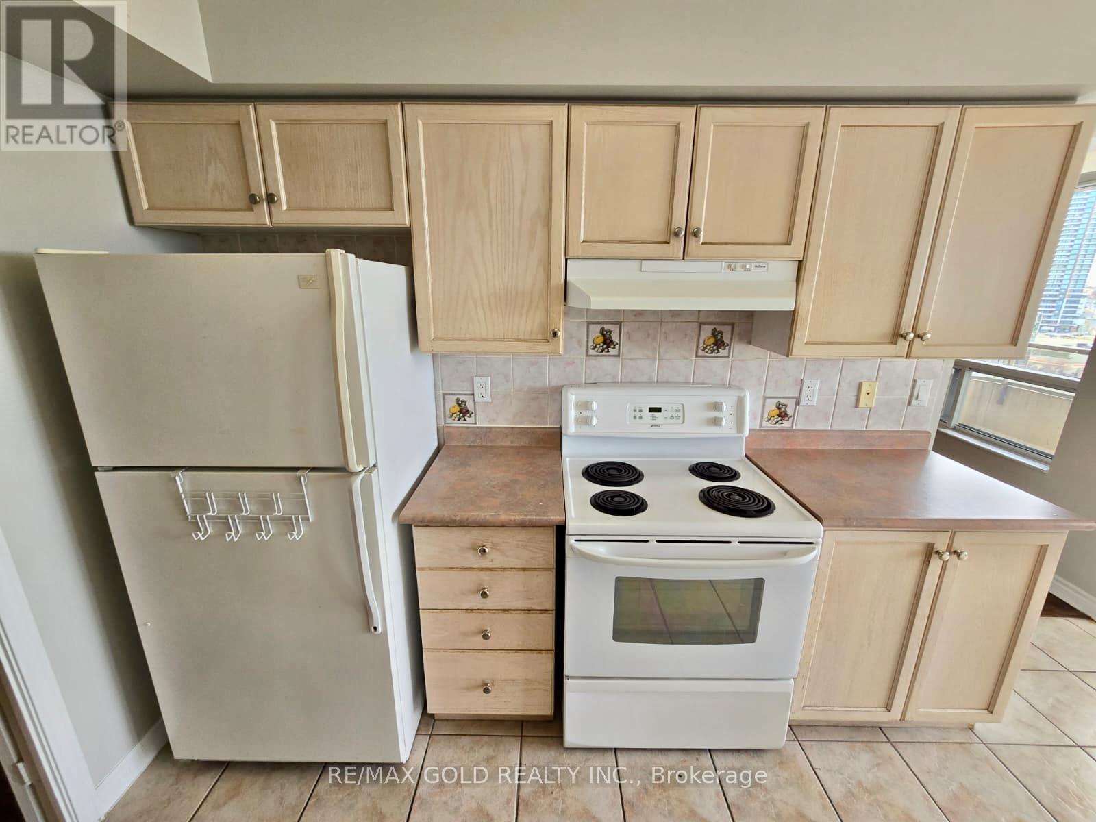 1505 - 35 Kingsbridge Garden Circle, Mississauga, Ontario  L5R 1B8 - Photo 12 - W13026438