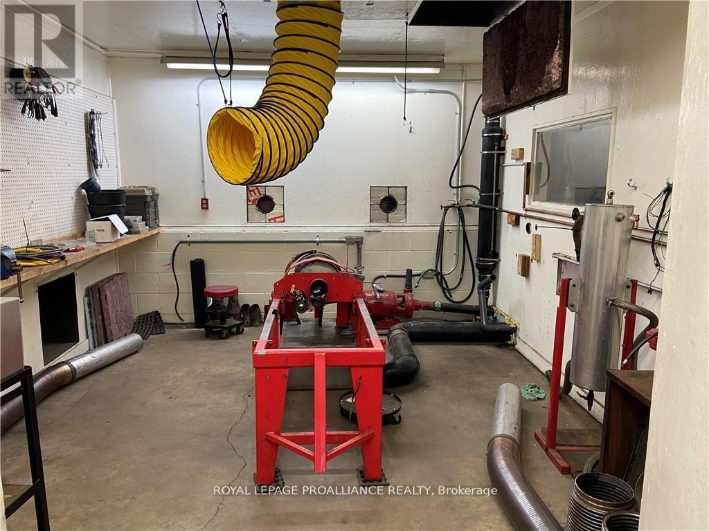 2407 County Road 46 Road, Elizabethtown-Kitley, Ontario  K6V 5T3 - Photo 9 - X13026744