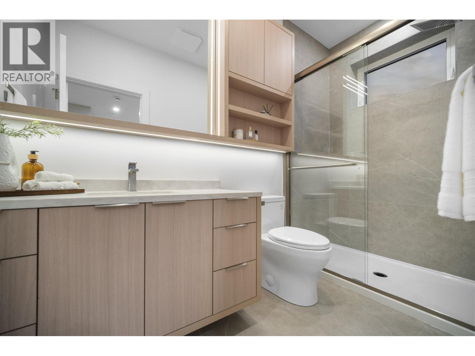 1 3623 Triumph Street, Vancouver, British Columbia  V5K 1V4 - Photo 24 - R3114102