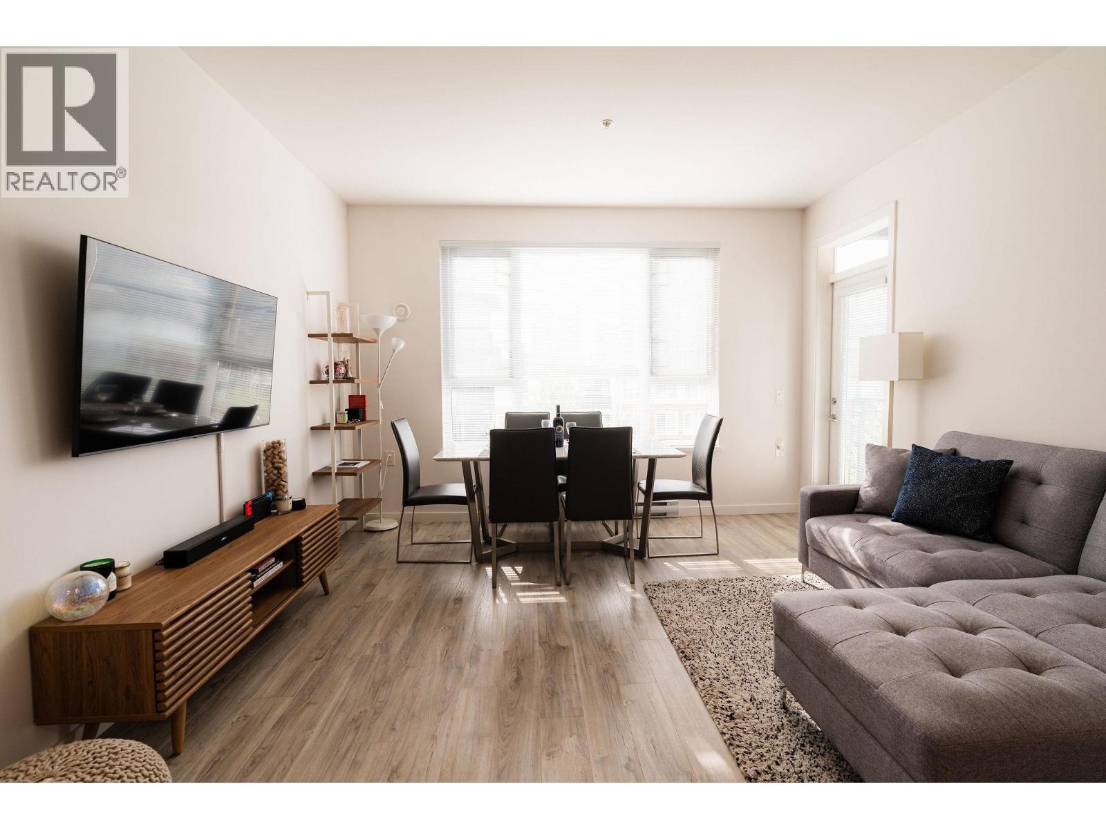 302 621 Regan Avenue, Coquitlam, British Columbia  V3J 0K1 - Photo 11 - R3114107