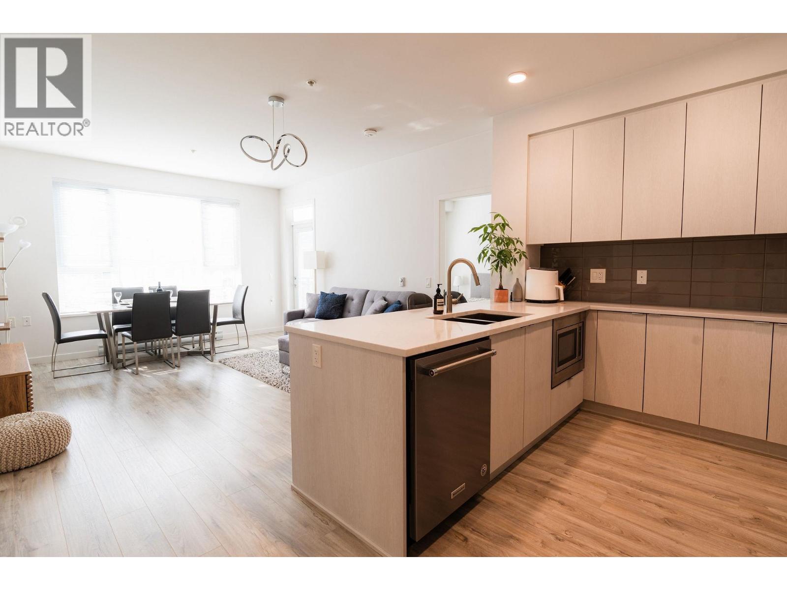 302 621 Regan Avenue, Coquitlam, British Columbia  V3J 0K1 - Photo 24 - R3114107