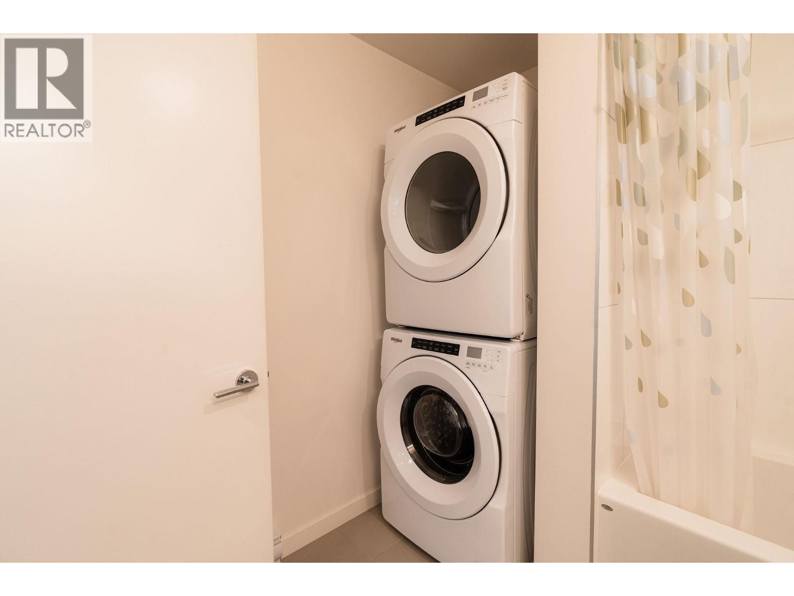 302 621 Regan Avenue, Coquitlam, British Columbia  V3J 0K1 - Photo 27 - R3114107