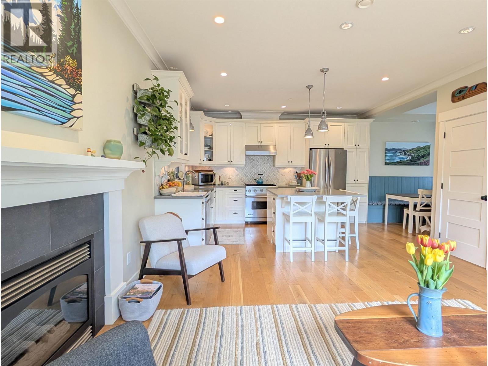 945 E 21st Avenue, Vancouver, British Columbia  V5V 1S4 - Photo 12 - R3114131