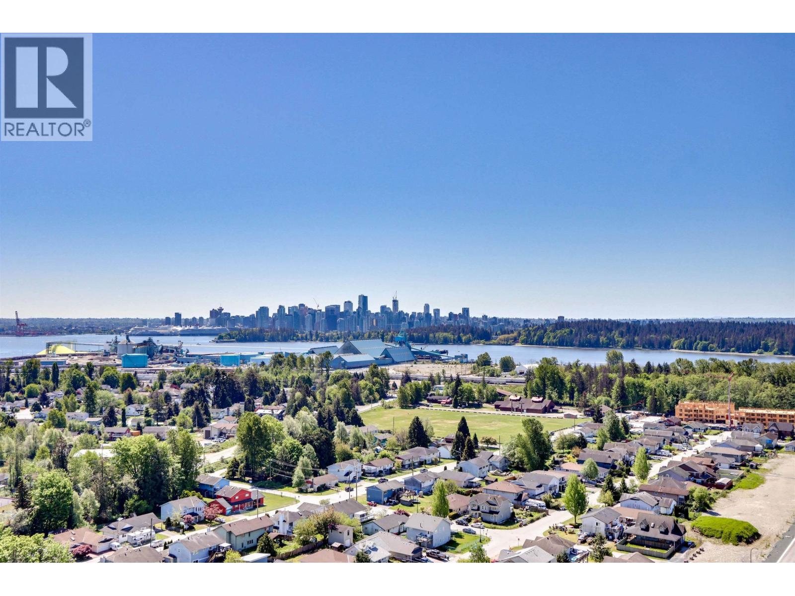 2204 200 Klahanie Court, West Vancouver, British Columbia  V3H 5K7 - Photo 2 - R3114134