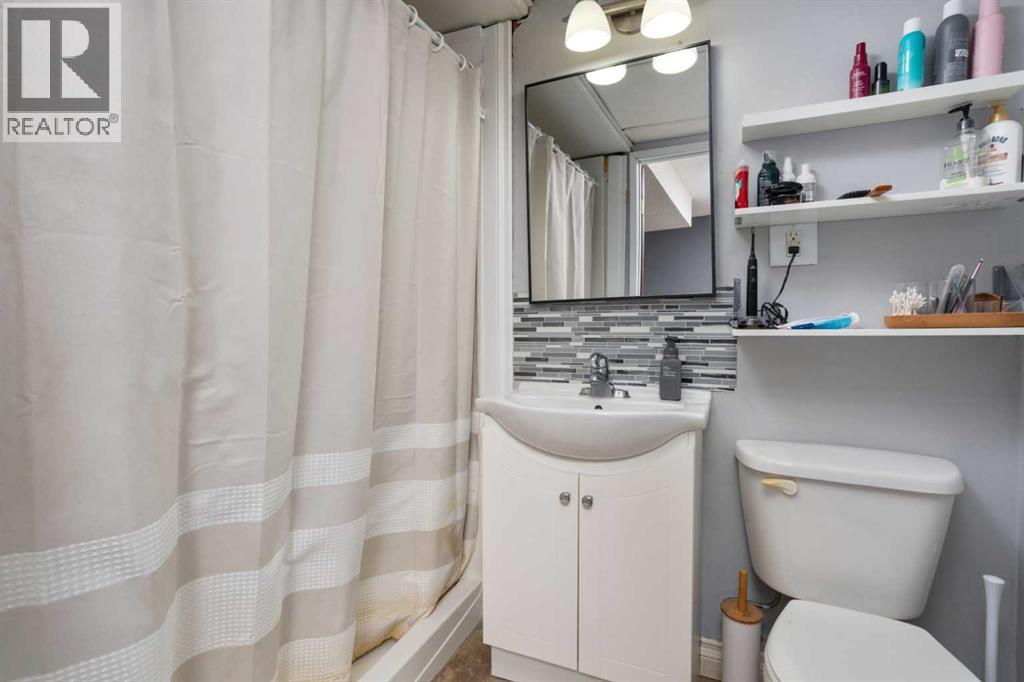 5419 51 Street, Camrose, Alberta  T4V 3C5 - Photo 24 - A2291670