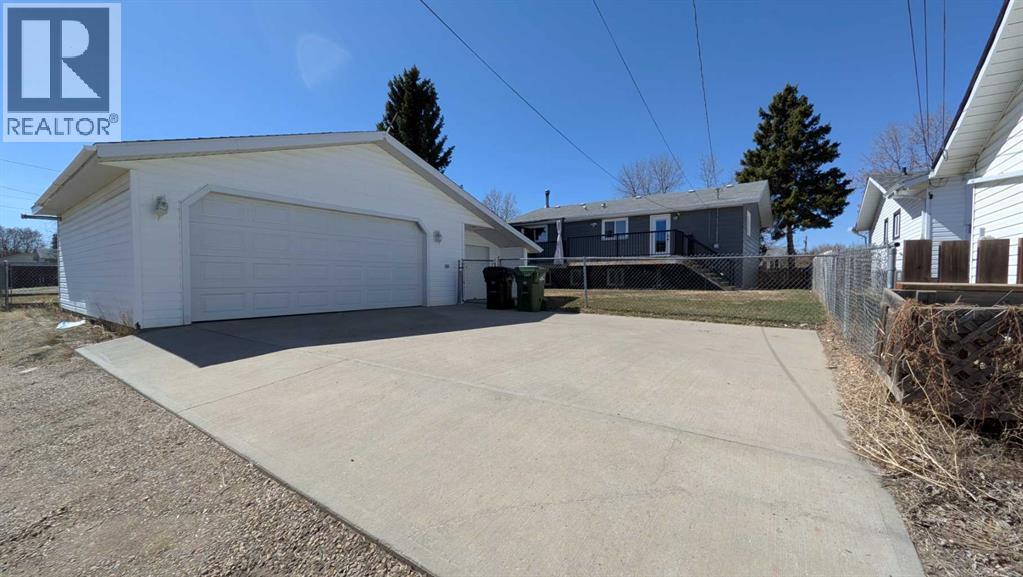 5419 51 Street, Camrose, Alberta  T4V 3C5 - Photo 30 - A2291670