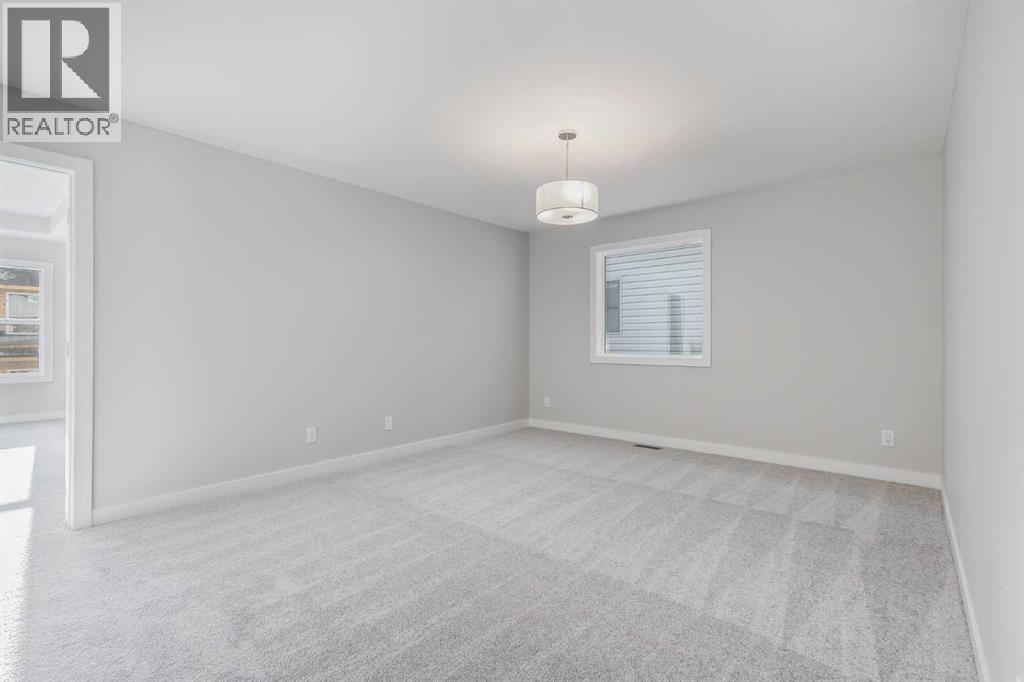 1309 South Point Parade SW, Airdrie, Alberta  T4B 5H9 - Photo 17 - A2274293