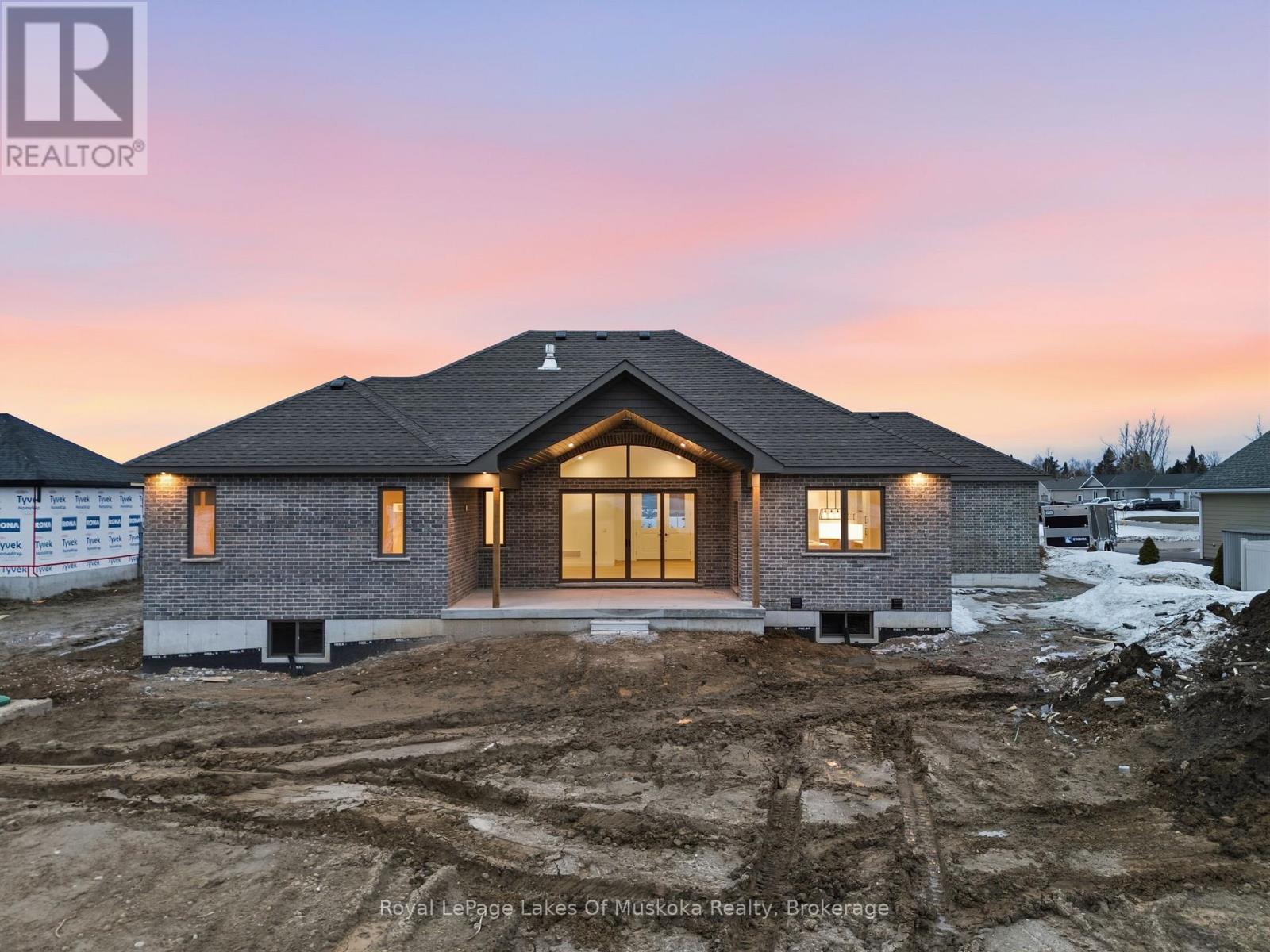 19 Henry Ball Court, Oro-Medonte (Warminster), Ontario  L0K 2G1 - Photo 39 - S13026698