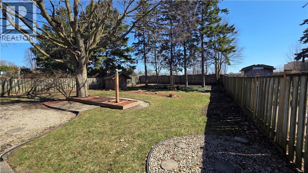 35 Bradley Drive, Kitchener, Ontario  N2A 1K3 - Photo 16 - 40822694