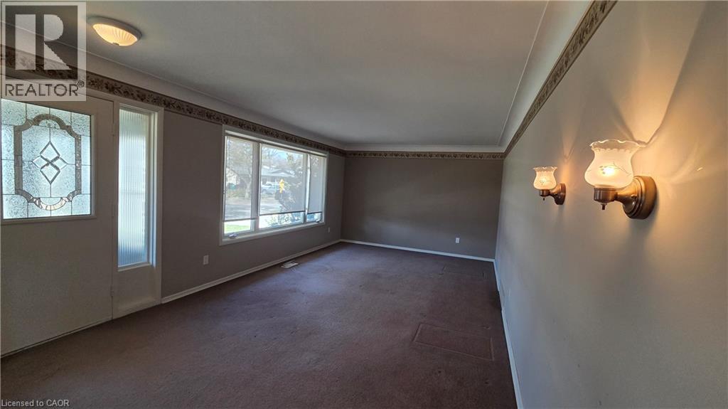 35 Bradley Drive, Kitchener, Ontario  N2A 1K3 - Photo 7 - 40822694