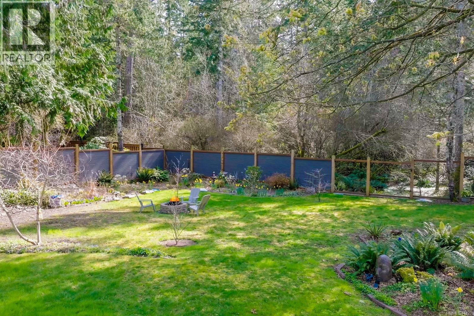 1451 Seaview Rd, Black Creek, British Columbia  V9J 1J7 - Photo 23 - 1031420