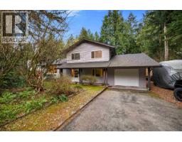 2572 THE BOULEVARD, Squamish, British Columbia