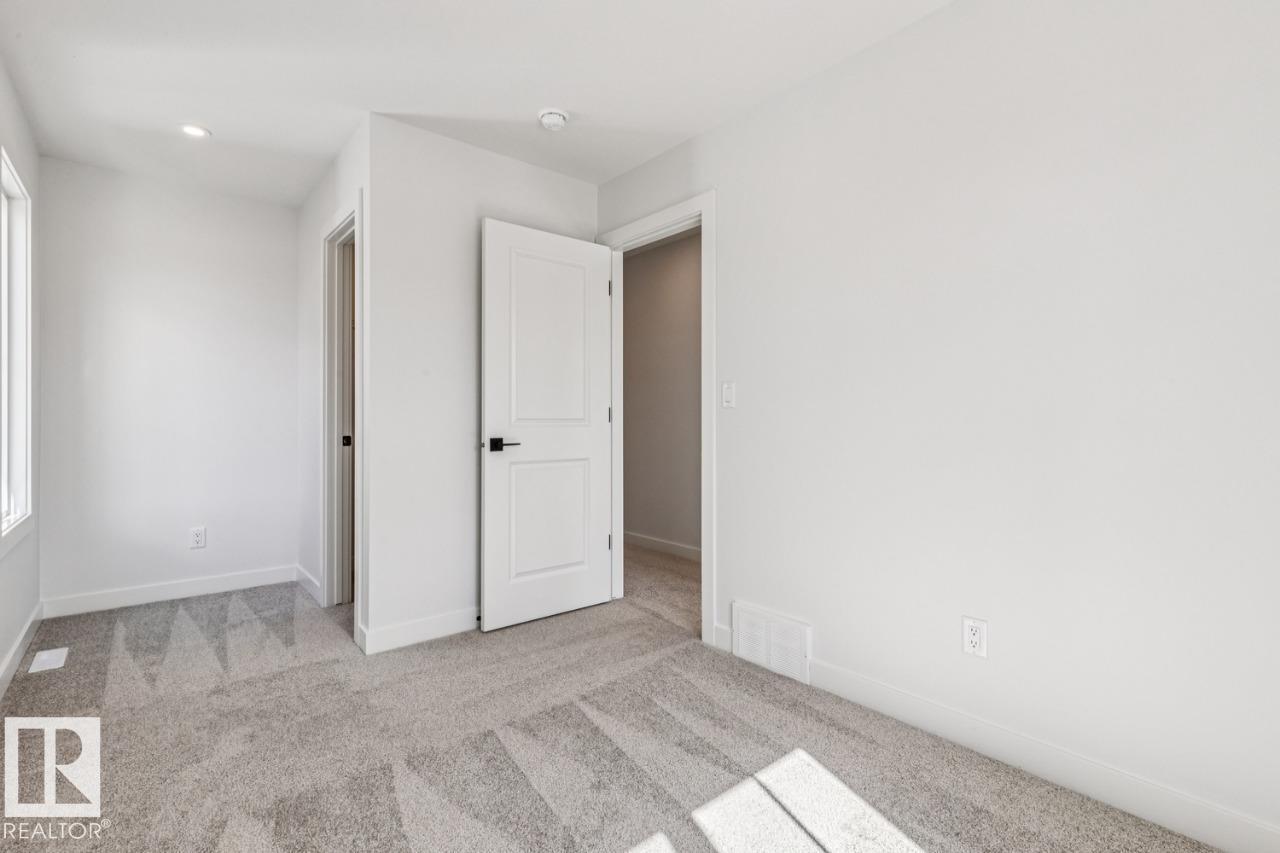 22404 90 Av NW, Edmonton, Alberta  T5T 7X2 - Photo 32 - E4471982
