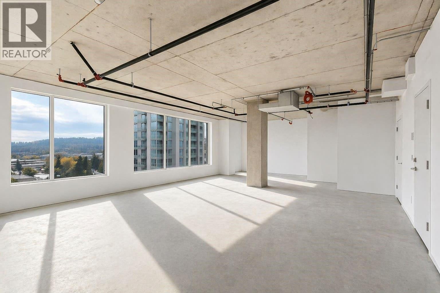 705 2992 Glen Drive, Coquitlam, British Columbia  V3B 0V2 - Photo 3 - C8078081