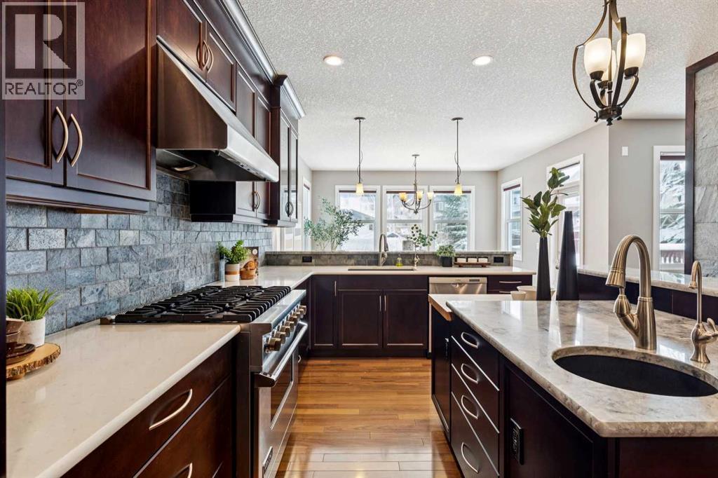 25 Mahogany Square SE, Calgary, Alberta  T3M 0T1 - Photo 10 - A2299580