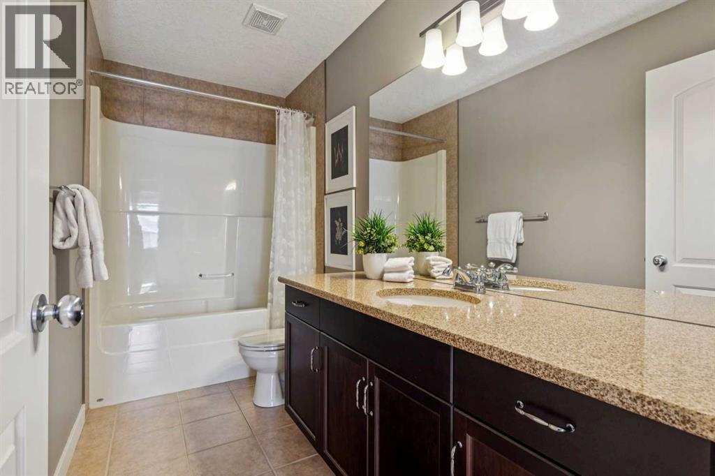 25 Mahogany Square SE, Calgary, Alberta  T3M 0T1 - Photo 33 - A2299580