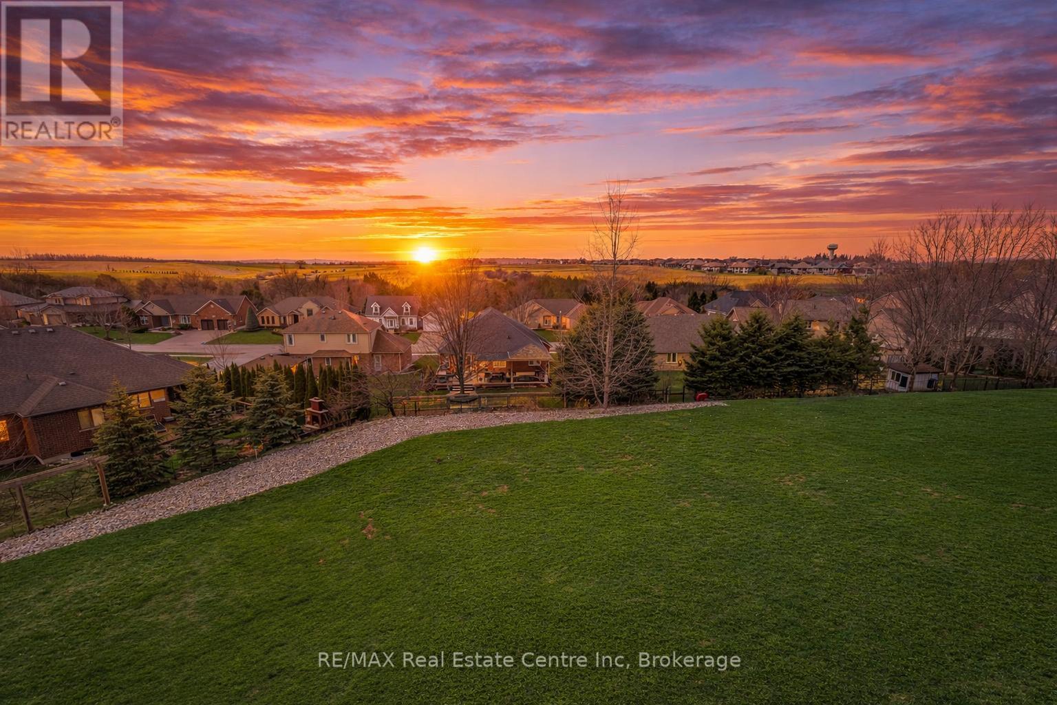 14 Faith Drive, Mapleton, Ontario  N0G 1P0 - Photo 17 - X13026796