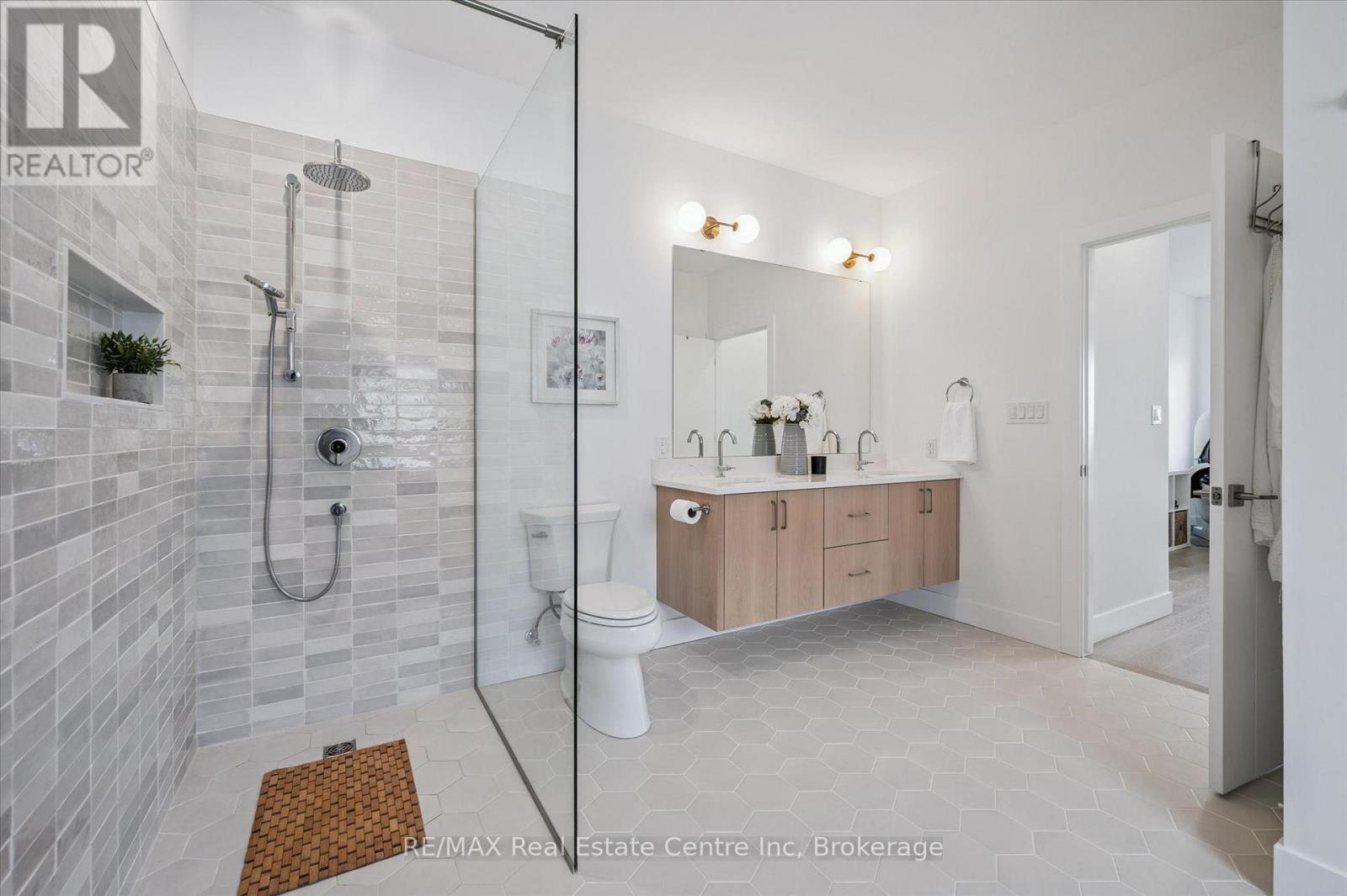 14 Faith Drive, Mapleton, Ontario  N0G 1P0 - Photo 19 - X13026796