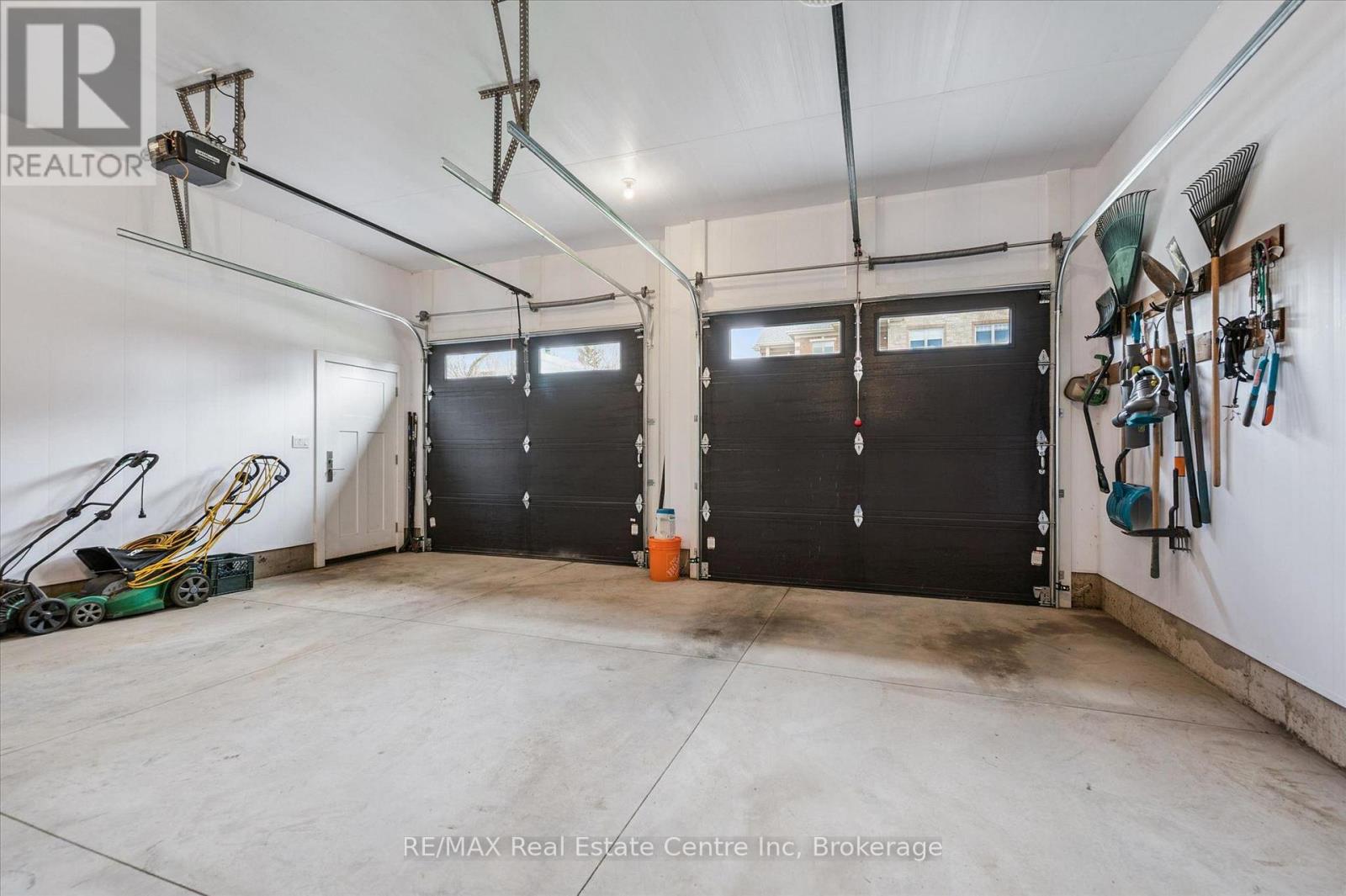 14 Faith Drive, Mapleton, Ontario  N0G 1P0 - Photo 37 - X13026796