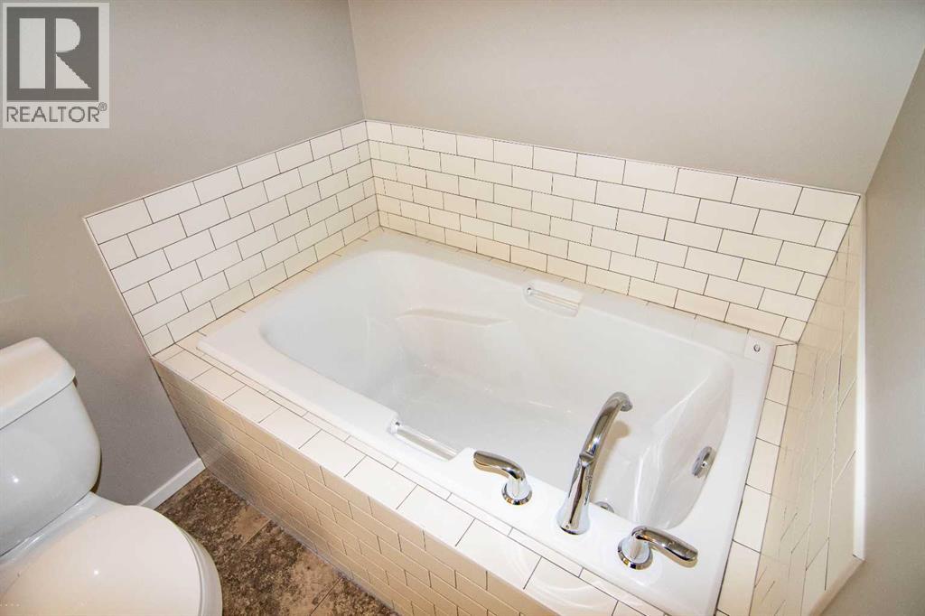 2275 Reunion Street Nw, Airdrie, Alberta  T2B 0H2 - Photo 33 - A2303665