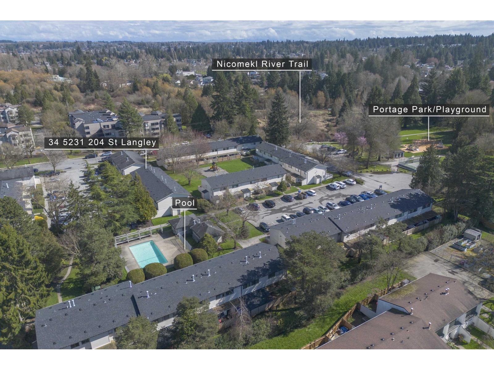 34 5231 204 Street, Langley, British Columbia  V3A 5X1 - Photo 2 - R3114181