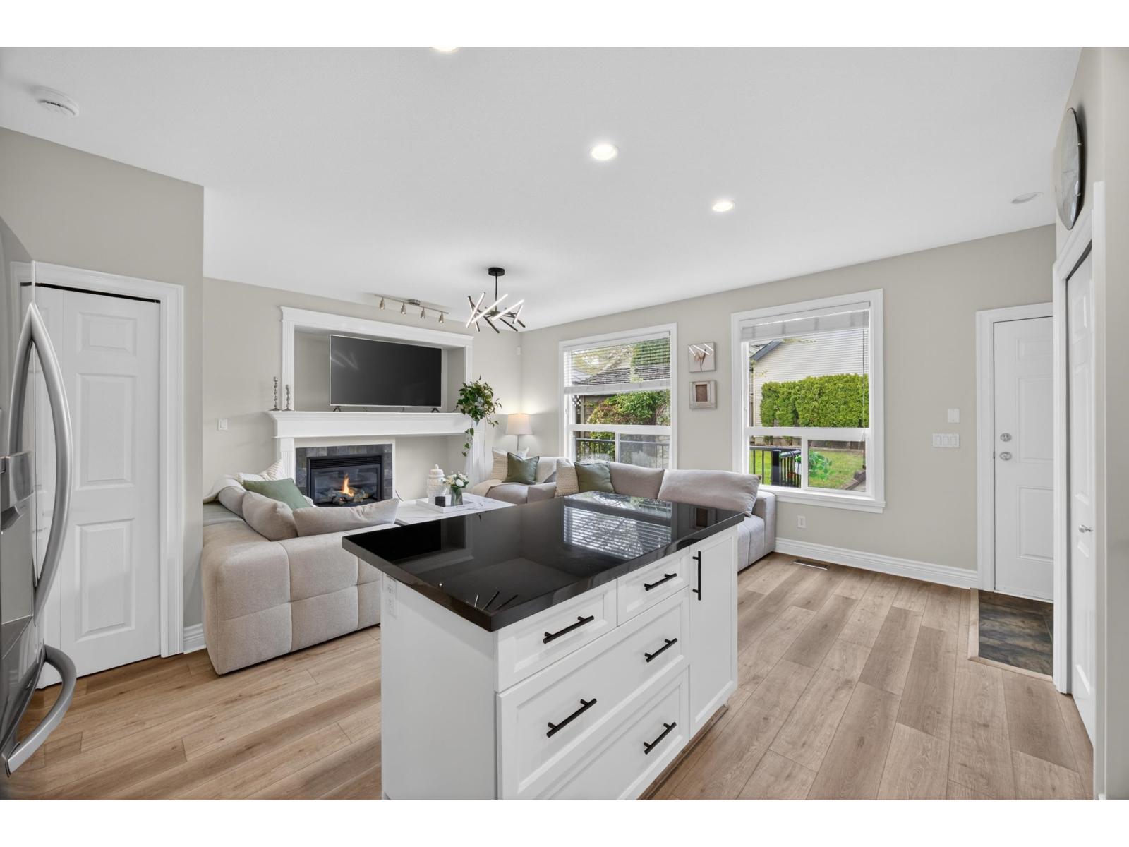 19485 66a Avenue, Surrey, British Columbia  V4N 0C3 - Photo 13 - R3114190