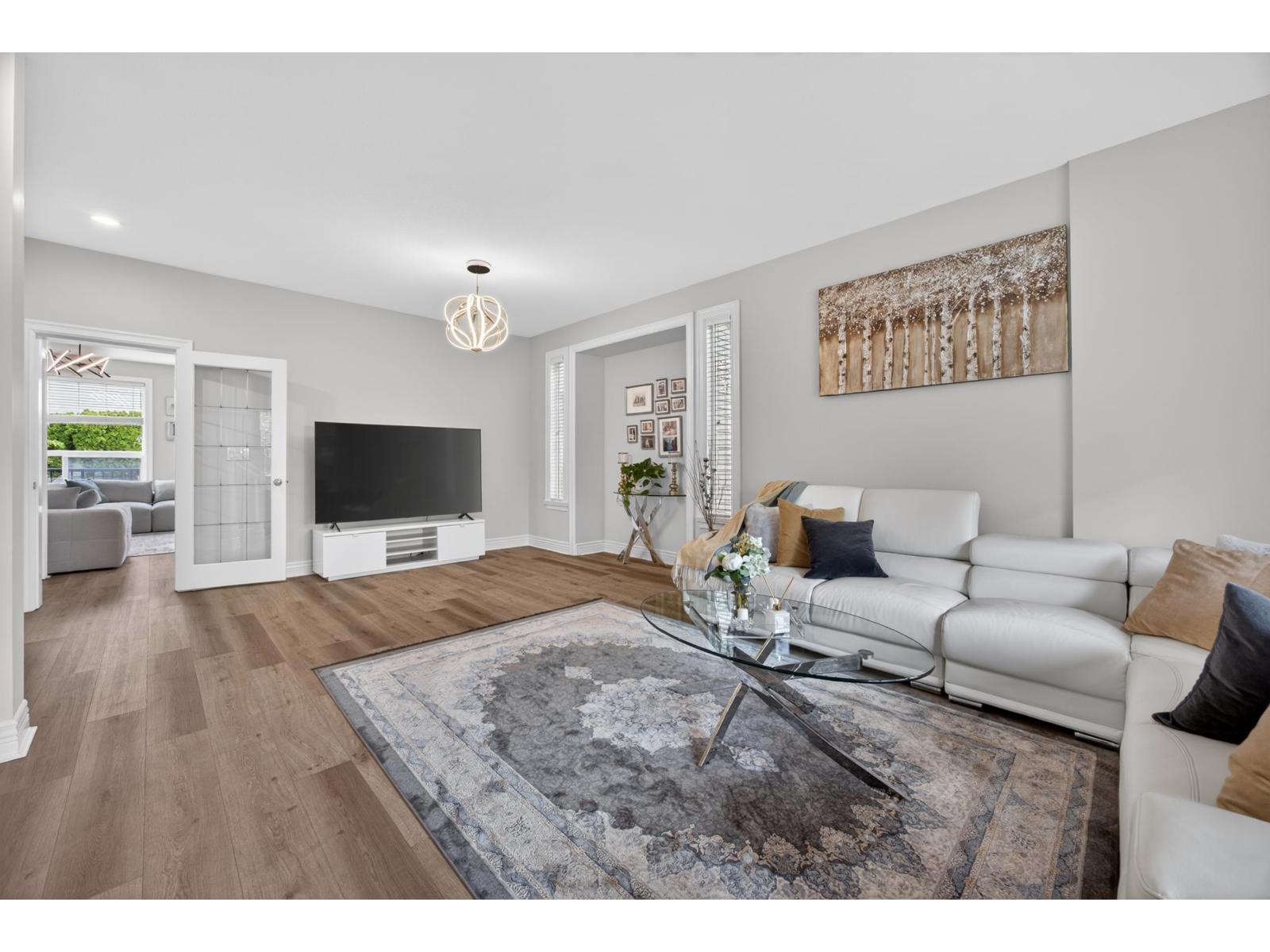 19485 66a Avenue, Surrey, British Columbia  V4N 0C3 - Photo 3 - R3114190