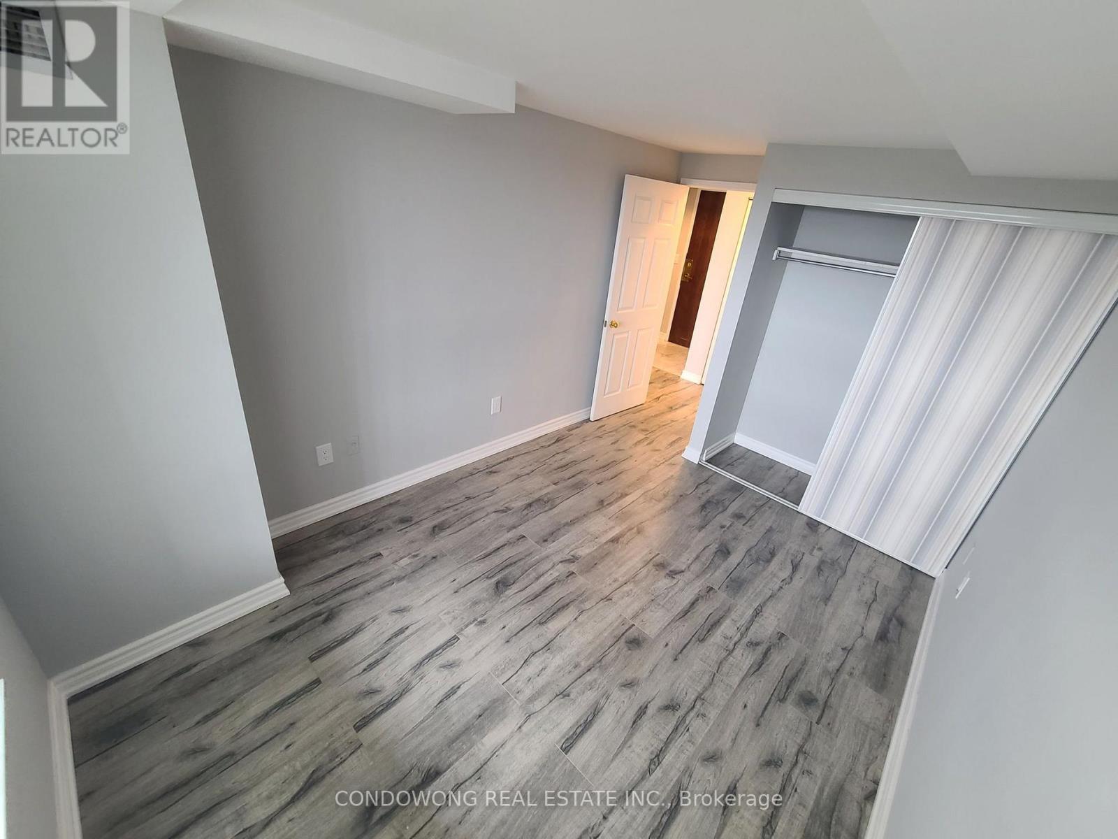 2705 - 1 Pemberton Avenue, Toronto, Ontario  M2M 4L9 - Photo 5 - C13026662